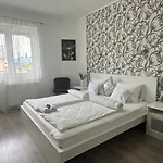 Apartmán Reginahouse *
