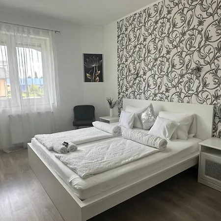 Appartement Reginahouse *